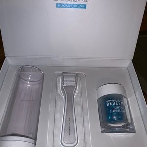 @coty84 Bundle R&F Redefine System w/VS swim suit